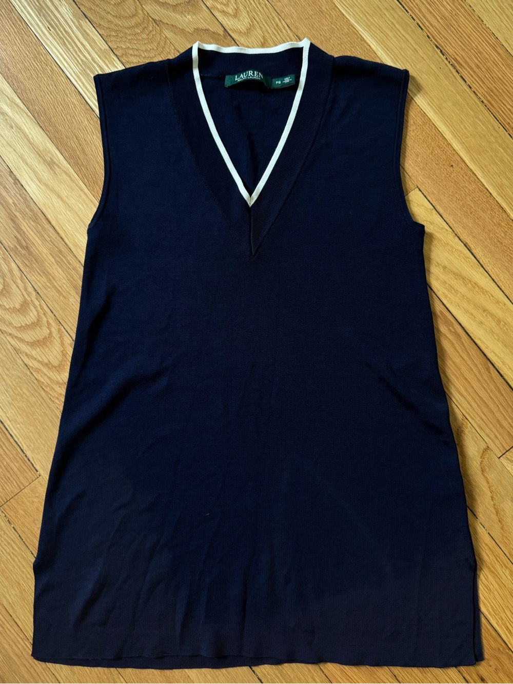 Lauren Ralph Lauren Navy Knit V‑Neck Tank with White Trim